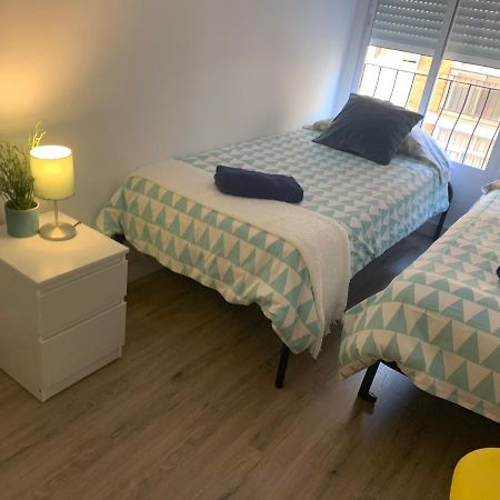 Centro Grupos Malaga Parking Gratis 3 Apartment ภายนอก รูปภาพ