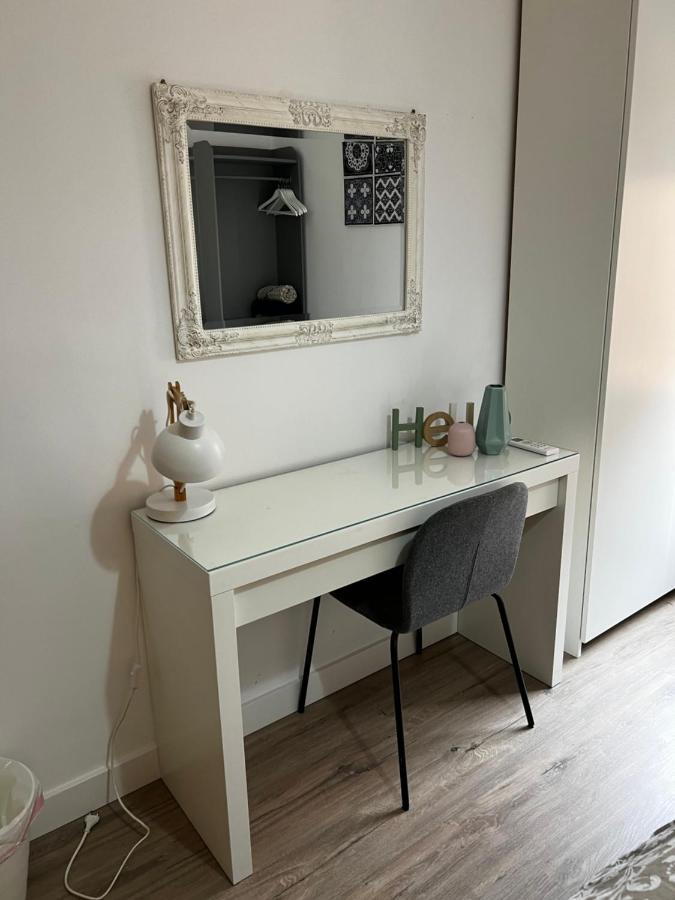 Centro Grupos Malaga Parking Gratis 3 Apartment ภายนอก รูปภาพ